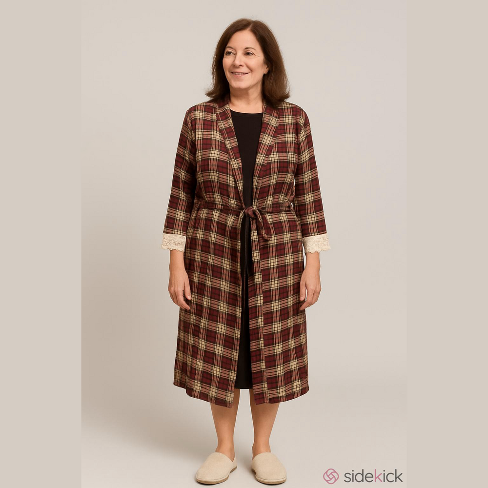 Chez Blanc lighter weight flannel plaid robe with lace cuffs Woman’s Large